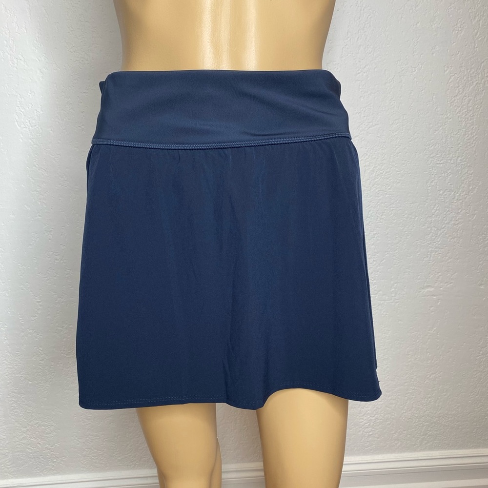 Spanx Get Moving Skort 14 inch Tennis Pickleball Golf Skirt Size L Navy Blue EUC